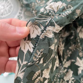 Özensiz Paketleme Nedeniyle Kırışık Elbise Teslimatı