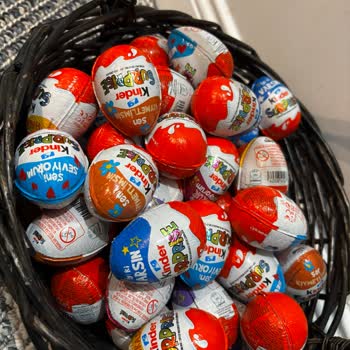 Kinder Sürpriz Yumurtalarında Tekrarlanan Ve Kalitesiz Oyuncaklar