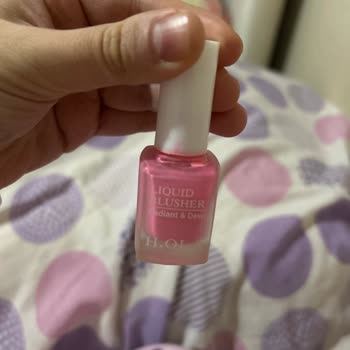 Allıkta Sıvı Birikimi Ve Ciltte Şişme, Kapatıcıda Pütürlenme Sorunu