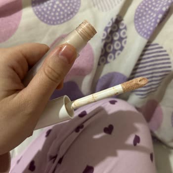 Allıkta Sıvı Birikimi Ve Ciltte Şişme, Kapatıcıda Pütürlenme Sorunu