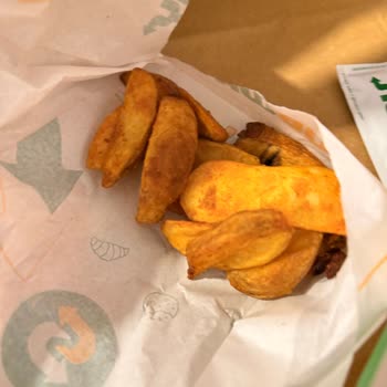 Bozuk Ve Bayat Subway Sandviç Menüsü, İade Talebi Ve İlgisizlik Şikayeti