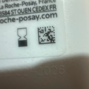 Orijinal Olmayan La Roche Posay Güneş Kremi Cilde Kaşıntı Ve Sağlık Riski Oluşturdu