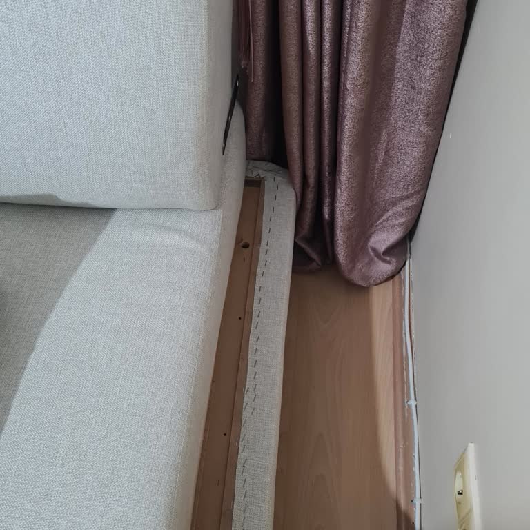 Kırılan Kolun Tamiri İçin Uzun Süreli Çözüm Bekleyişi Ve İletişimsizlik