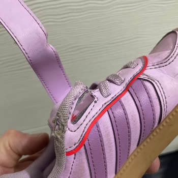 Çocuk Ayakkabısının Cırt Bağlantıları 2 Ayda Bozuldu Mağaza Kullanıcı Hatası İddia Ediyor