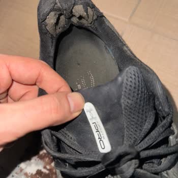 UA Infinite Pro Modelinde Tekrarlayan Topuk Yastıklama Aşınması Ve Yetersiz Müşteri Hizmeti