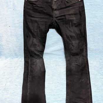 Kalitesiz Pantolon Ve 170 Km Yolculuk Şartı