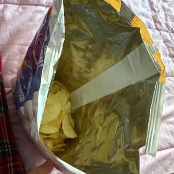 Lays Cipste Yanıltıcı %20 Daha Fazla Etiketi Şikayetim