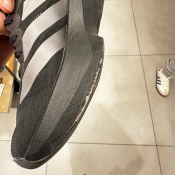 Adidas Mağazasında Aldığım Ayakkabının Hızlı Açılması Ve İade Talebi