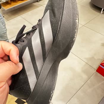 Adidas Mağazasında Aldığım Ayakkabının Hızlı Açılması Ve İade Talebi