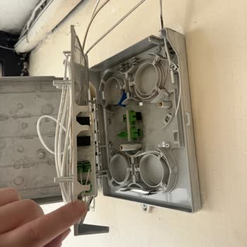 İş Yerimde Sürekli İnternet Kesintisi Ve Teknik Servisin Gelmemesi