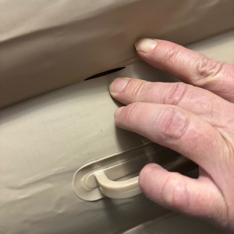 Roboturkiye.com’dan Gelen Şişme Yatak Hasarlı Ve İletişim Cevapsız