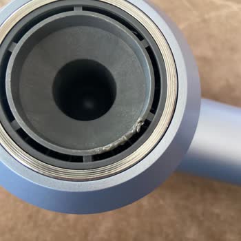 Aprilla Saç Kurutma Makinesinin Kısa Sürede Erimesi Ve Servise Ulaşılamaması