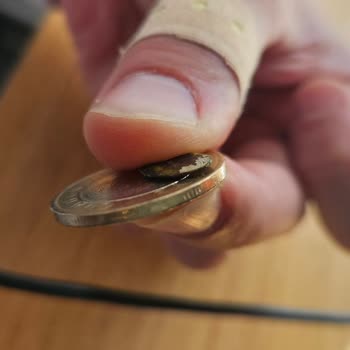 Ümraniye Şubesindeki Harras Çiğ İç Kabak Çekirdeğinde Bayat Tat Ve Düzensiz Görünüm