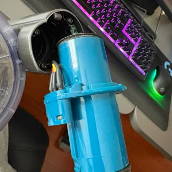 Philips 8000 Kablosuz Süpürge Plastik Aksamların Kırılması Ve Garanti Değişimi Talebi