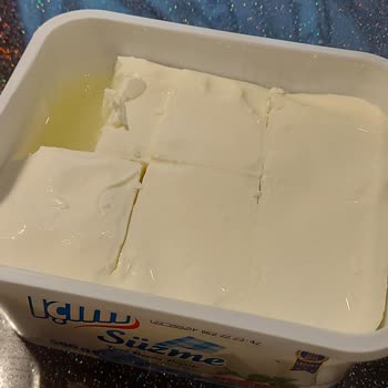 İçim Süzme Tam Yağlı Beyaz Peynirin Süresi İçinde Bozulması Ve İade Talebi