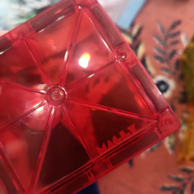 Mıknatıslı Oyun Seti Tutmama Sorunu Ve Mağaza Çözüm Sunamaması