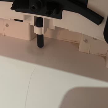 Yanlış Model Ve Su Sızıntısı Nedeniyle Laminatta Maddi Zarar