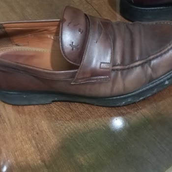 Kundura Ayakkabının Hızlı Renk Solması Ve Mağaza İlgisizliği Nedeniyle Ücret İadesi Talebi