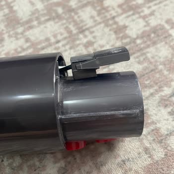 Garanti Kapsamındaki Dyson Süpürge Borusu Arızası İçin Ücretsiz Değişim Talebi