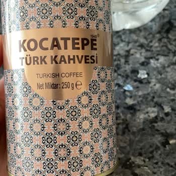 Metal Kap Keskin Köşesi Parmak Kesildi Ve İki Dikiş Gerekti