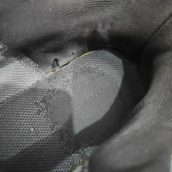 Nike Quest 6 Ayakkabıda Yıpranma Ve Fotoğraf Üzerinden İnceleme Şikayeti