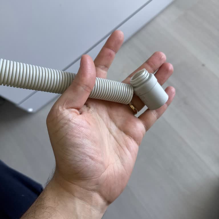 Teknisyen Hortumu Kesti, Bulaşık Makinesi Kullanılamaz, Acil Servis Talebi