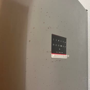 Garanti Kapsamındaki Buzdolabında Pas Lekeleri Ve Yetkili Servisin Kullanıcı Hatası İddiası