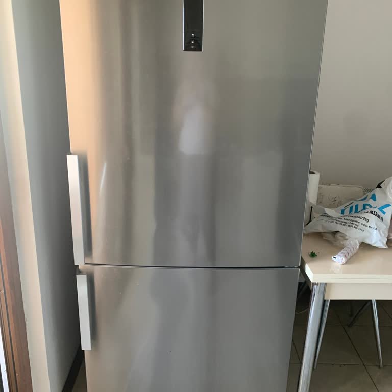 7 Yıl Süreyle Sürekli Arızalı Vestel Buzdolabı ve Yetersiz Servis