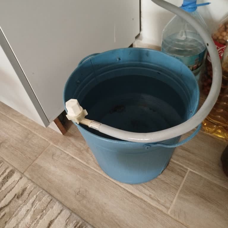 Üç Yıldır Süren Bulaşık Makinesi Arızası Ve Son Servis Hatası Su Sızıntısına Yol Açtı