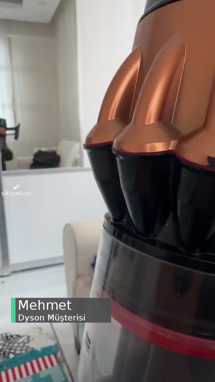 Dyson V16 Piston Animal Kablosuz Süpürge Şikayeti videonun kapak resmi