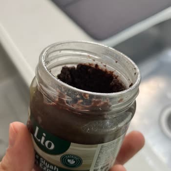 Şok Markette Zeytin Ezmesi İçinde Kırık Cam Parçası Bulundu Çocuğum Tehlikede