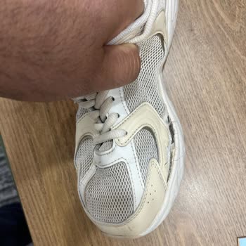 Açılan Ayakkabıda Üretim Hatası Bulunmadığı İddiası Reddedilmeli