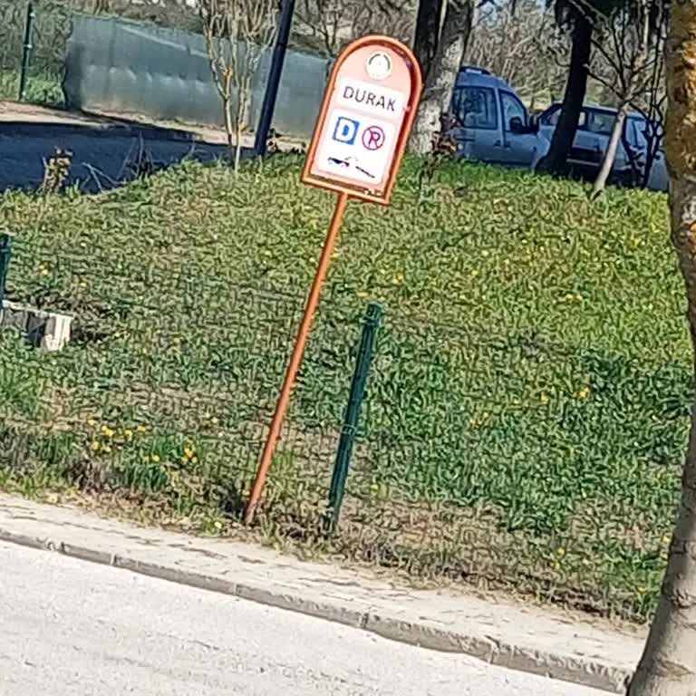 Etus 5/B Otobüsü Durakta Durmadı, Yolcular Güvende Değil