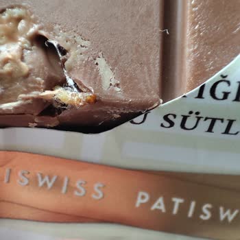 Kurtlu Çikolata Ve Yanıtsız Müşteri Desteği