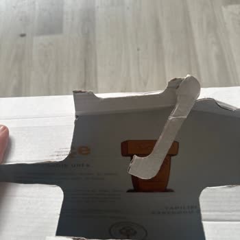 Unipak Ambalaj Kargo Kutularının Kalitesizliği Ve Yanıltıcı Tanıtımı