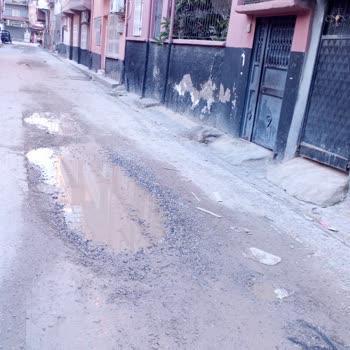 Yarım Bırakılan Yol Çalışması Gülpınar Mahallesinde Çamur, Çukur Ve Güvenlik Sorunları Yaratıyor