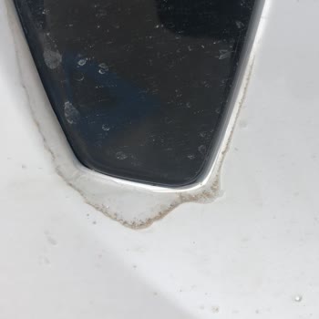 Asmin Detailing Vaat Edilen Ürün Kullanılmaması Ve Aracımda Gözle Görülen Çizik Ve Hatalar Oluşması