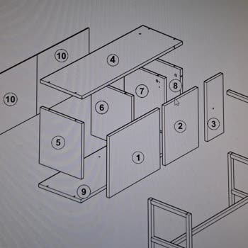 Vivense Bodrum Mağazasından Gelen Konsolda Eksik Vida Ve Ahşap Parçalar
