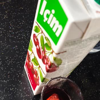 İçim Vişne Suyunda Yabancı Madde Bulgusu Ve Cevapsız Şikayet