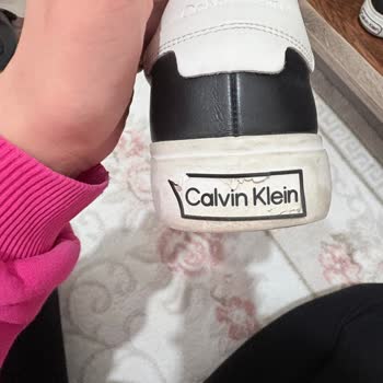 Marmara Forum In Street Mağazasında Ayakkabının Kısa Sürede Yırtılması Ve Şikayetimin Reddedilmesi