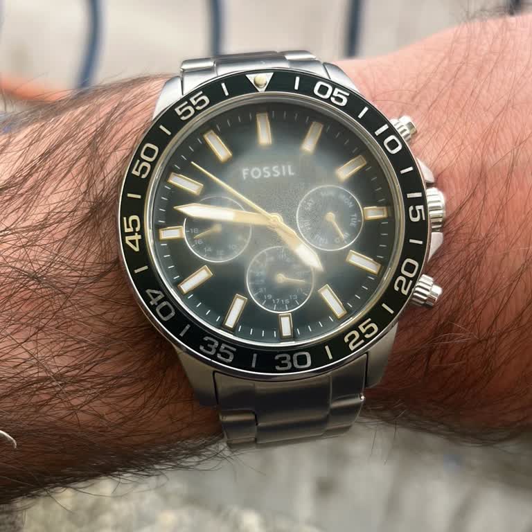 5 ATM Su Geçirmez Saat Yağmura Dayanmadı Ve Servise Ulaşılamıyor