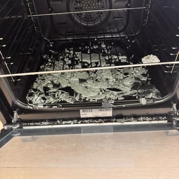 Simfer 7340 Ankastre Fırının Cam Patlaması İçin Garanti Kapsamı Talebi