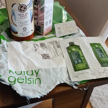 Yves Rocher Yanlış Adrese Gönderilen Siparişte Eksik Ve Hasarlı Ürünler, Çözüm Bulunamıyor