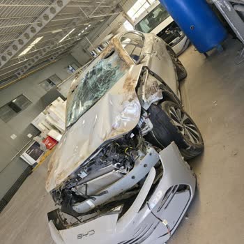 BYD Seal Araçta Ani Lastik Patlaması Nedeniyle Ağır Kaza Ve Şirketin Cevapsızlığı