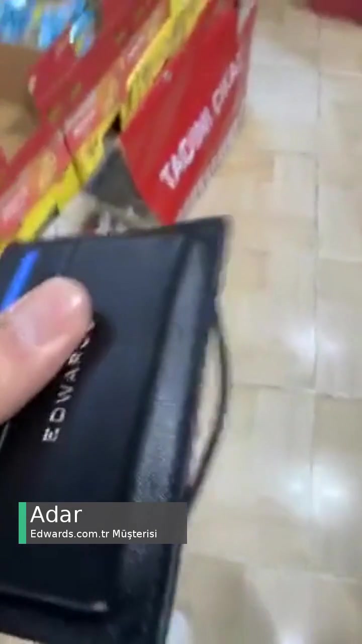 Edwards Kartlık Aldım Kaç Ay Sonra Alt Tabakası Bozuldu Attı! videonun kapak resmi