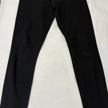 Kısa Sürede Renk Solması Ve Tüylenme Yaşadığım Pantolonun Tekrar Değişimini İstiyorum