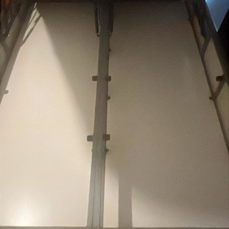 Yeni Baza Gıcırdıyor, Servis Desteği Alınamıyor