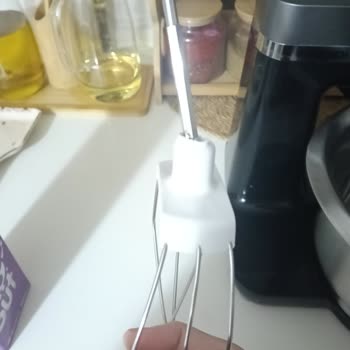 I Face Bosch Mum Serie 2 Mixer Melting Parts and Repeated Failure