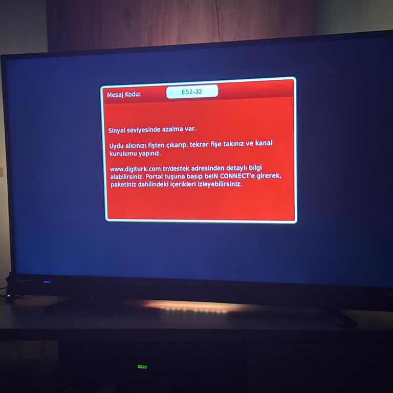 Show TV Ve TV8 Kanallarında Sürekli Sinyal Yok, Canlı Destek Yok