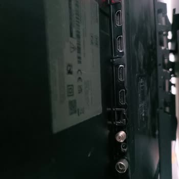 Satın Aldığım Yeni TV’nin Uydu Soketi Koptu, Garanti İhmal Edildi Ve Ücretli Onarım İddiaları